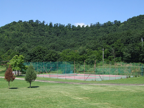 Csattogó-völgy - Teniszpálya